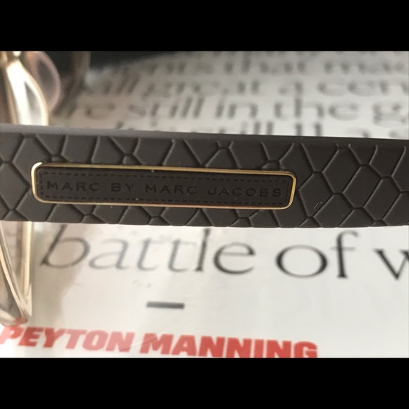 Marc Jacob Sunglasses - Picture 8 of 8